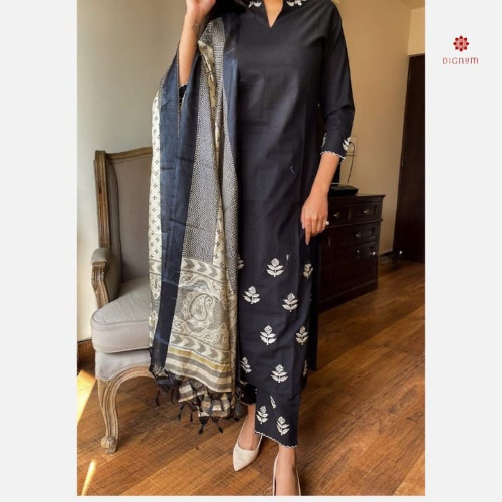 Raven Black Kurti with Pant and Dupatta - Picture 6 of 7